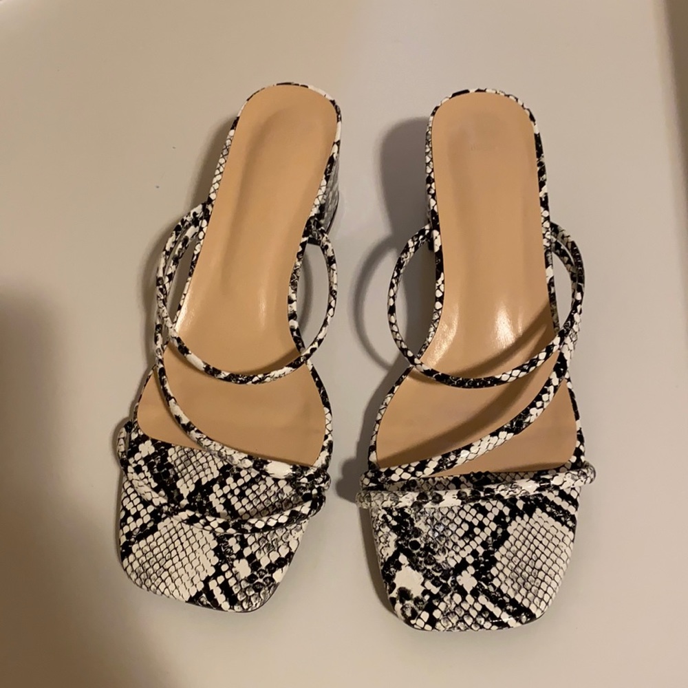 Slip on mules